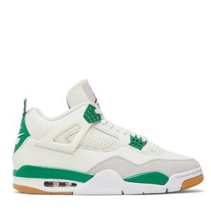 EUC Authentic Nike Jordan Retro SB Green & White